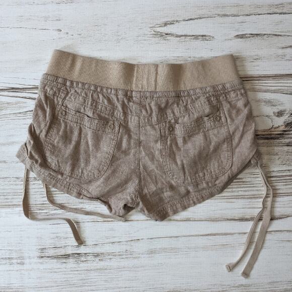 Rewind khaki linen shorts size 3 - Picture 2 of 4
